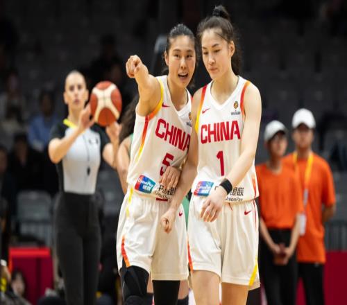 中国女篮3连胜收官，产生3个意想不到，送巴西出局，捷克躺着晋级