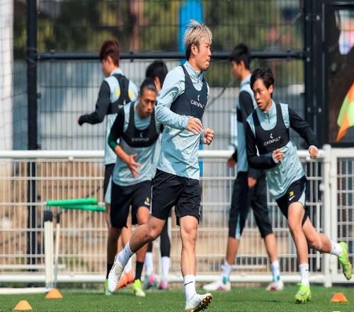 国安新星1数据领跑中超！球队气质大变样，但也付出了不小的代价