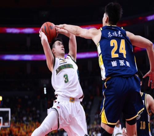 辽宁VS广州严阵以待！莫兰德硬磕徐昕，洛佩斯全力冲击六连胜