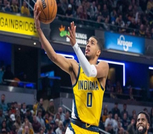 狂送13连败！NBA退步最快球队，冠军昙花一现，你们真该散伙了