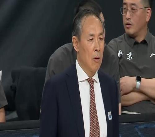 许利民：我们对阵天津准备非常充分麦基策应顺下能带动进攻体系