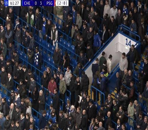 28落后巴黎，切尔西队史首次欧冠淘汰赛两回合丢了8球