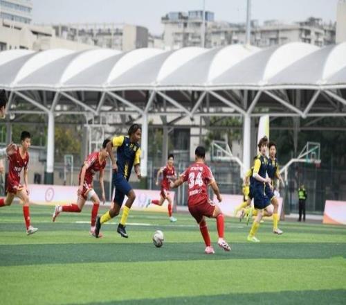 阿森纳青训到访成都，中英少年“以球会友”