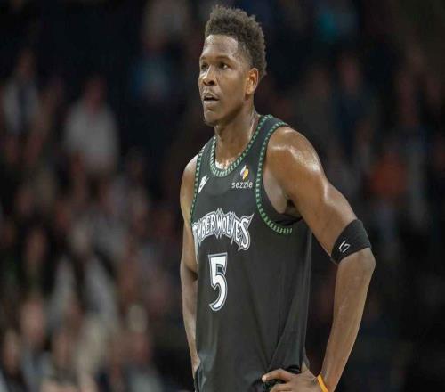 坏消息，森林狼队安东尼爱德华兹因新膝伤将缺席数周