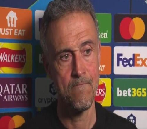 恩里克：进攻端选择多不是问题，我选谁上场都能有出色的表现