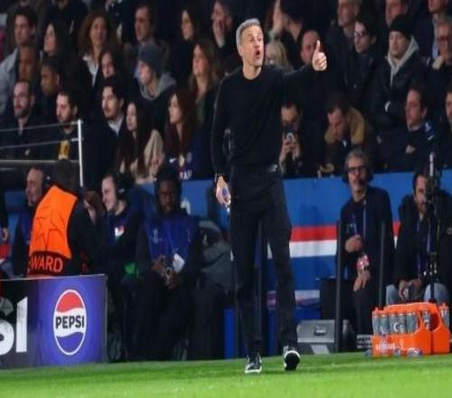 100%，恩里克执教生涯欧冠淘汰赛6次对阵英格兰球队全部晋级