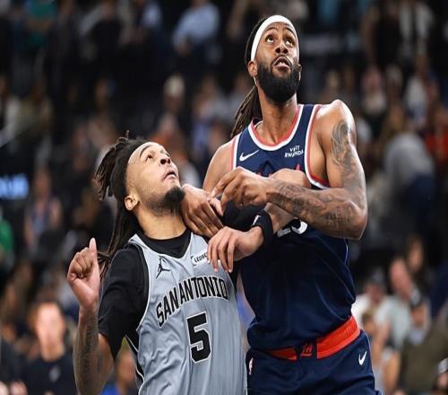 好歹是比较正常的中锋！快船接下来必须增加内线新援的出场时间