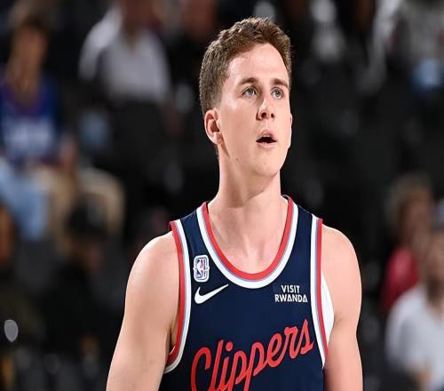 状态比较一般，但快船后场新援在发展联盟的表现还是比较稳定的