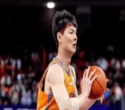 上海11298轻取山东球员评价：4人优秀，3人及格，3人低迷