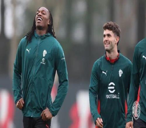 记者丨从更衣室要求解释到握手言和