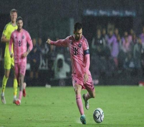 38岁梅西打进第900球“纪录粉碎机”期待再战世界杯