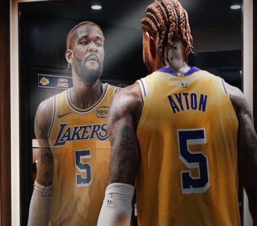 湖人6连胜重要原因！艾顿决定改变风格：把重心放在防守和篮板上