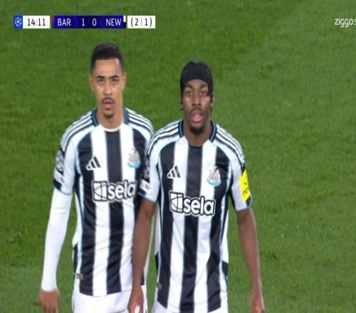 后防不稳，巴萨已连续13场欧冠都有丢球