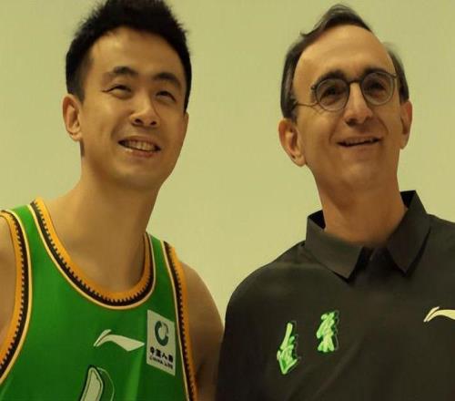 双喜临门！一队势如破竹,二队也收获开门红,杨鸣见证辽篮重回正轨