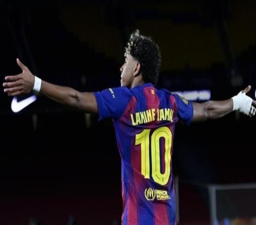 亚马尔近11场欧冠主场比赛有9场参与进球，贡献6球6助攻