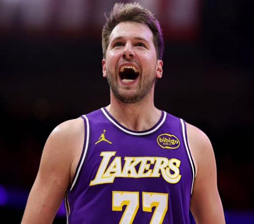 44分+50分+40分，带队7连胜！东契奇联盟第1，MVP配不上你