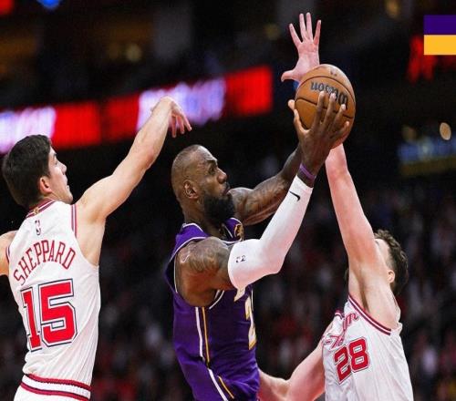 164秒8分2助锁胜局！东契奇40+10刷纪录休媒被他打服：全球最强