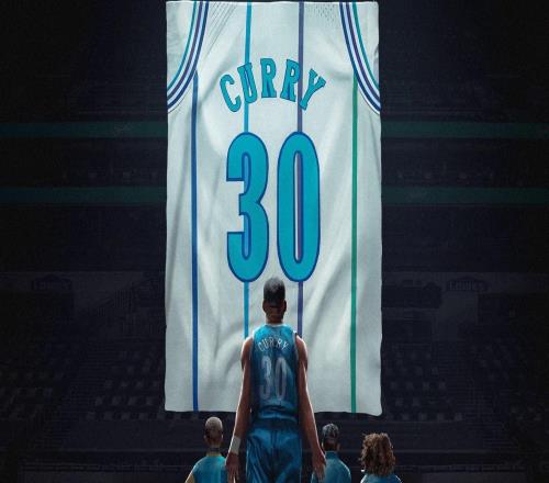 库里祝贺父亲黄蜂球衣退役：对我们一家来说，这是特别的夜晚