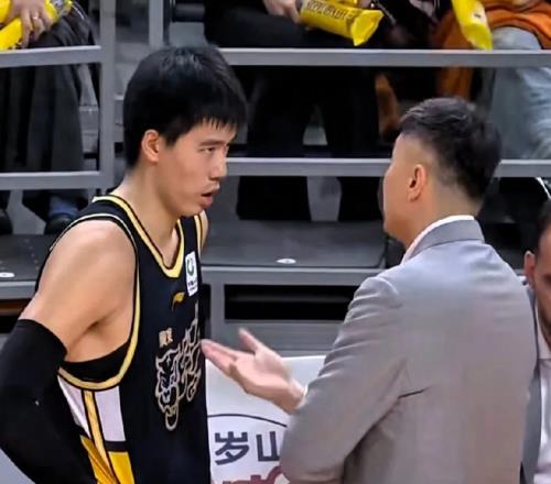 焦泊乔点评主教练杜锋！