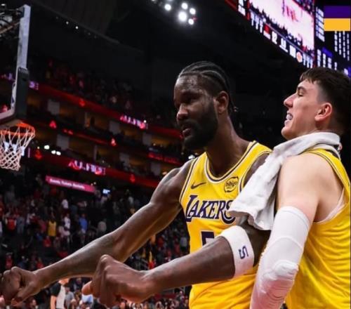 湖人延续连胜三喜临门，夺冠赛季后首创纪录，8+2射手进入瓶颈期