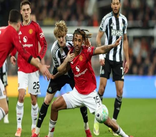 布朗：约罗运动能力很强，控球技术很好