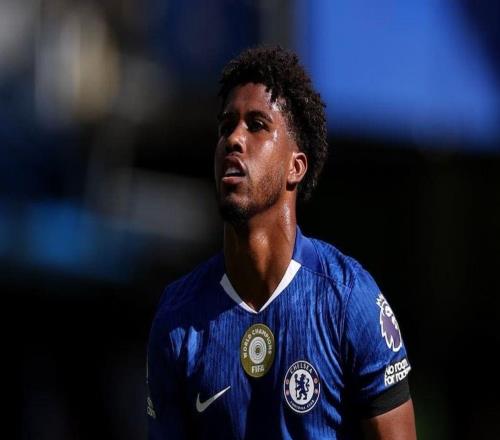 意媒：国米管理层很欣赏安德雷桑托斯，今夏可能再次求购