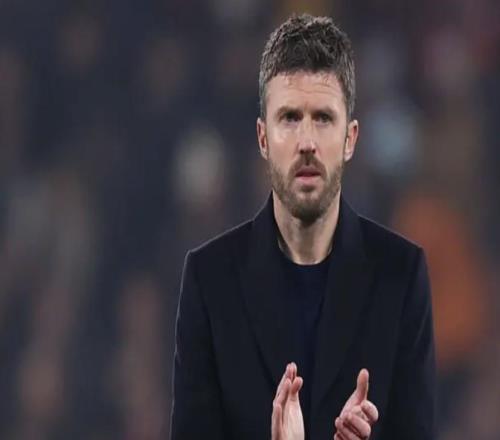 卡里克：我不明白相同情况下怎么可以一个给点球而不判另一个