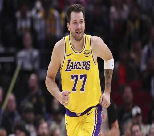 湖人队卢卡东契奇在砍下60分后，在Ins上发布了一条十字短文