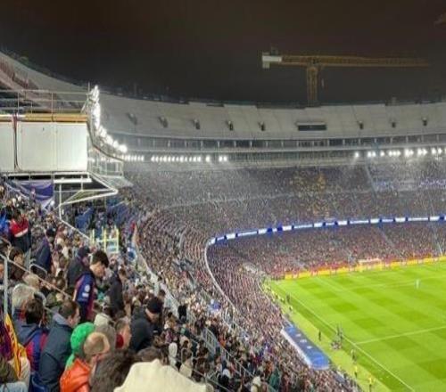 世体：诺坎普第三层看台建设进入尾声，巴萨将在27年安装顶棚