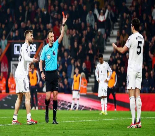 曼联遭误判22仍保前三！马奎尔遇惊变，卡里克若转正需改善防守