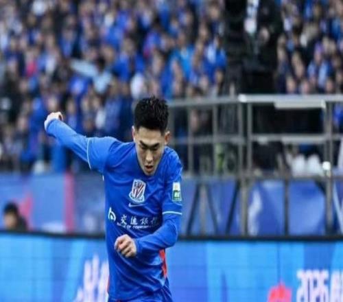 6万人现场见证！陈晋一世界波、张玉宁头球！北京国安11上海申花