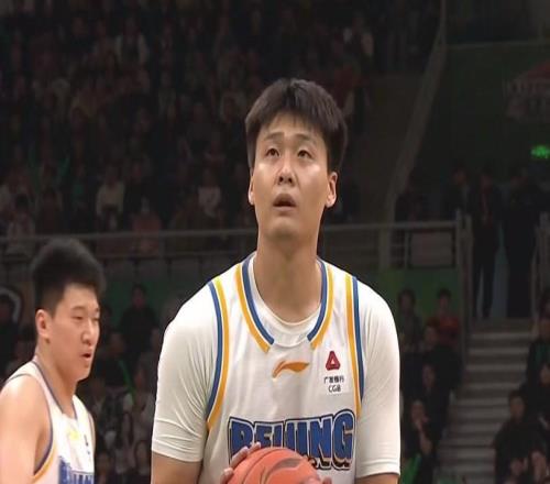 赵睿13中11&三分4中4&罚球8中8砍34分，创个人生涯第二高分