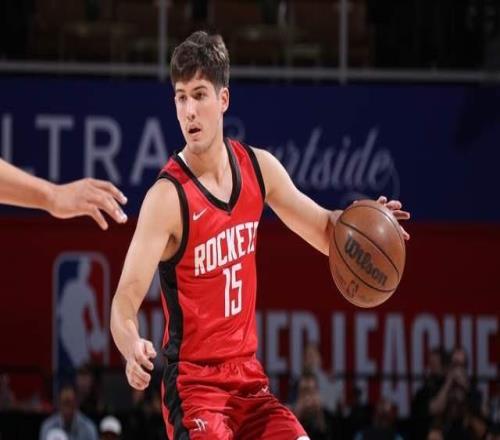 火箭调整初见成效！小将提上首发解放两大核心球队或能步入正轨