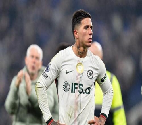 4连败！切尔西的至暗时刻：客场03惨败埃弗顿，攻防两端全面崩盘