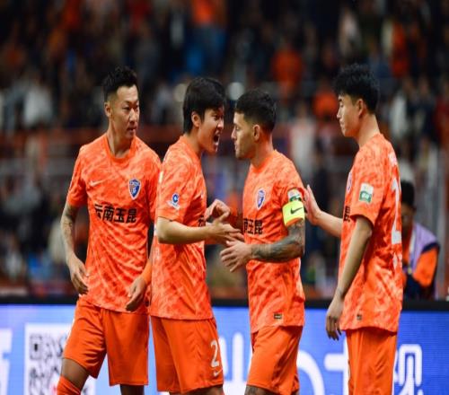 中超变天去年前5名本轮不胜2大黑马进前3三队摆脱负分+5队不败