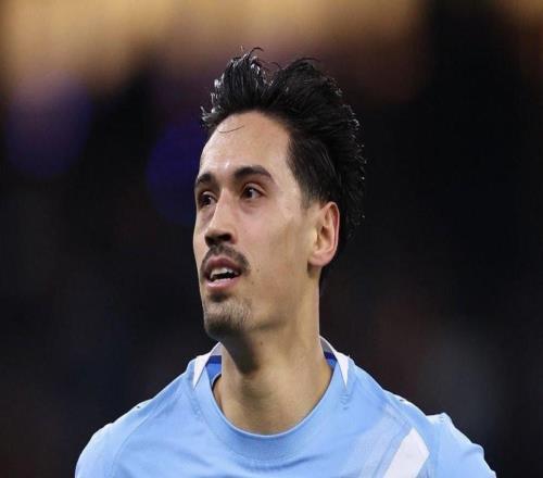 赖因德斯：决赛是重大场合，捧杯能极大提升我们的信心和动力