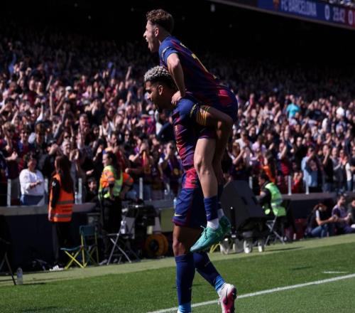 西甲领头羊狂飙：豪取5连胜，73分领跑，皇马被压制屈居第2