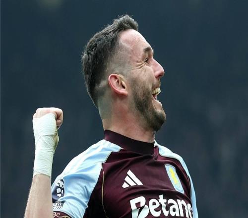 维拉本赛季在禁区外打入18球，成为五大联赛“远射王”