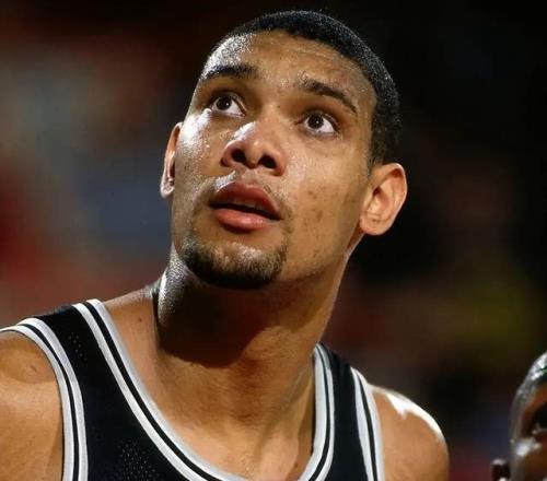 NBA历史第一大前锋终极之争：邓肯稳坐王座还是另有其人