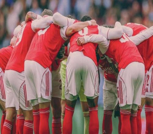 小雷：阿森纳缺少厄德高和埃泽，球队毫无整体性