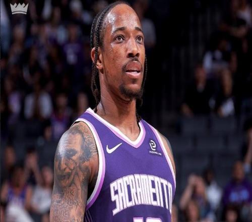 蒙克32+7三分赛季新高！国王送篮网7连败德罗赞制胜一防