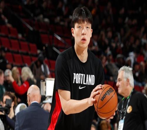 杨瀚森复出4+3！开拓者送篮网8连败卡马拉35+9三分生涯新高