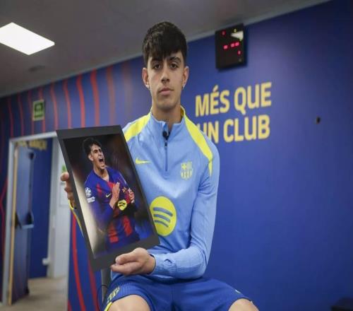 贝尔纳尔：在巴萨有竞争很正常，我和德容以及所有人关系很好