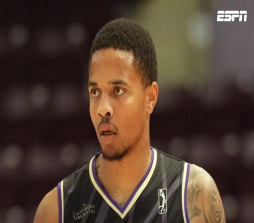 Shams：2017年状元富尔茨重返NBA，与猛龙签下10天短合同