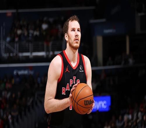 被太阳各种针对，猛龙应该考虑引进一名灵活性更强的内线球员