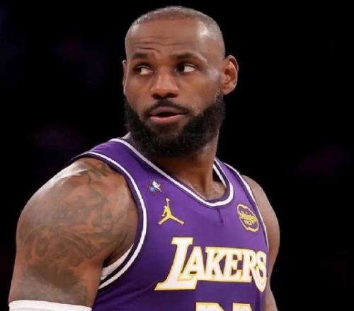 帕金斯：詹姆斯是NBA20年最完美的门面，他是球员的终极模板！