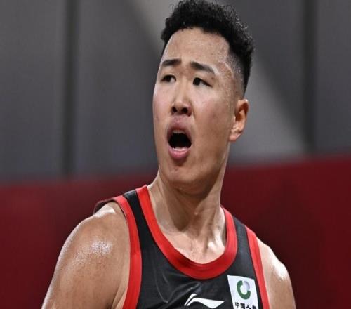 CBA八强对阵：北京vs广东上海vs山东广厦vs山西深圳vs浙江