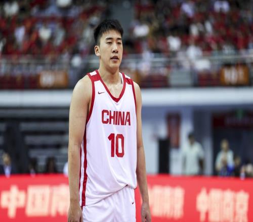 你知道中国男篮历史上最强三人是谁吗王俊杰告诉你！