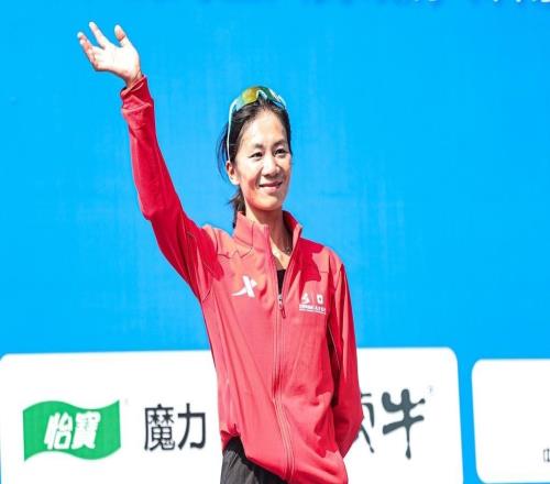 深一度｜谁在“养活”中国的职业马拉松跑者