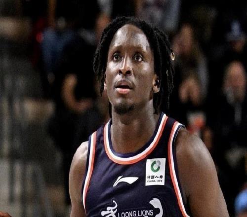 不打CBA奥拉迪波签约雄鹿发展联盟球队此前代表广州出战季前赛